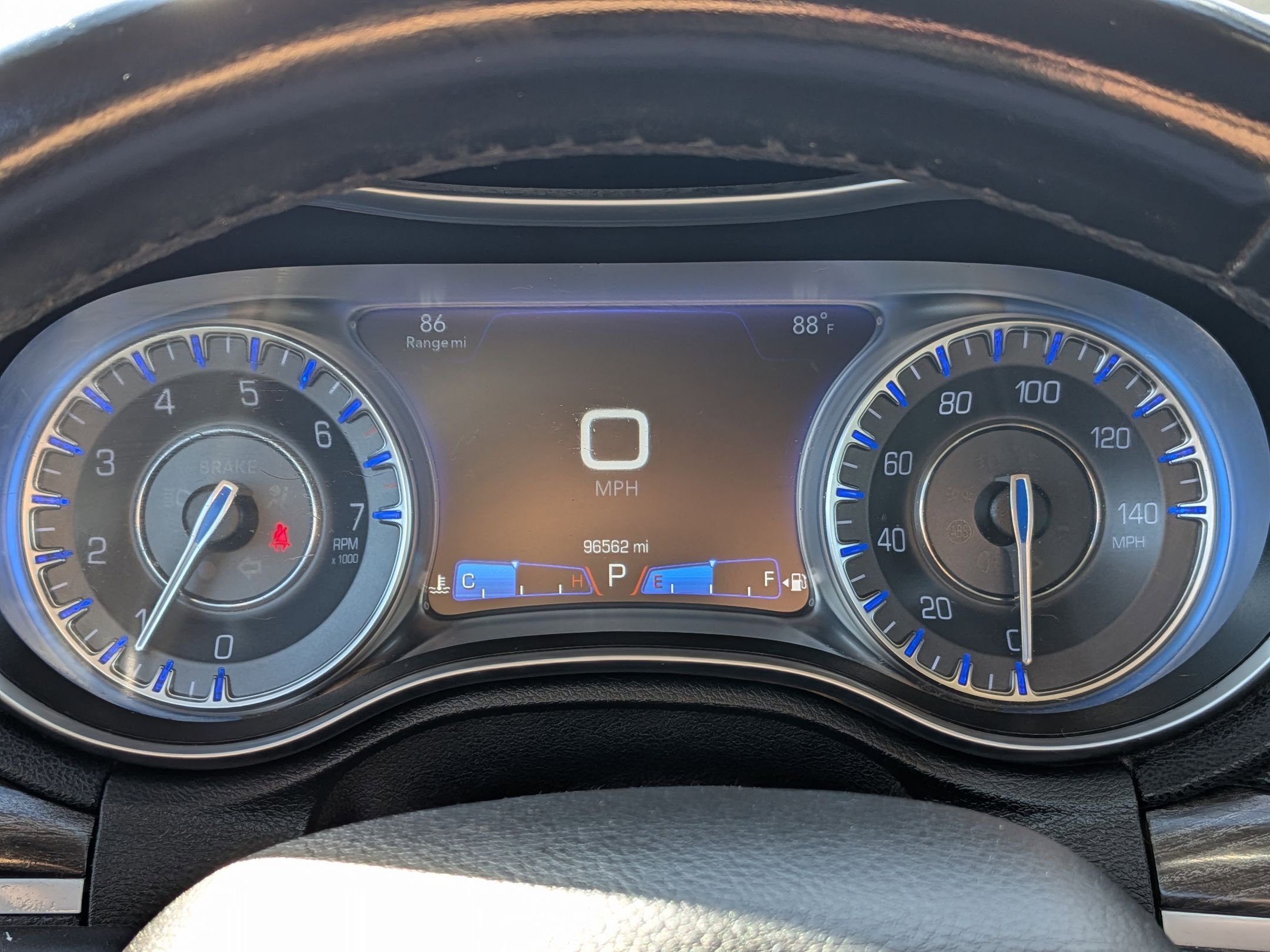 Used 2018 Chrysler 300 Touring w/ Chrome Appearance Package RWD image 16