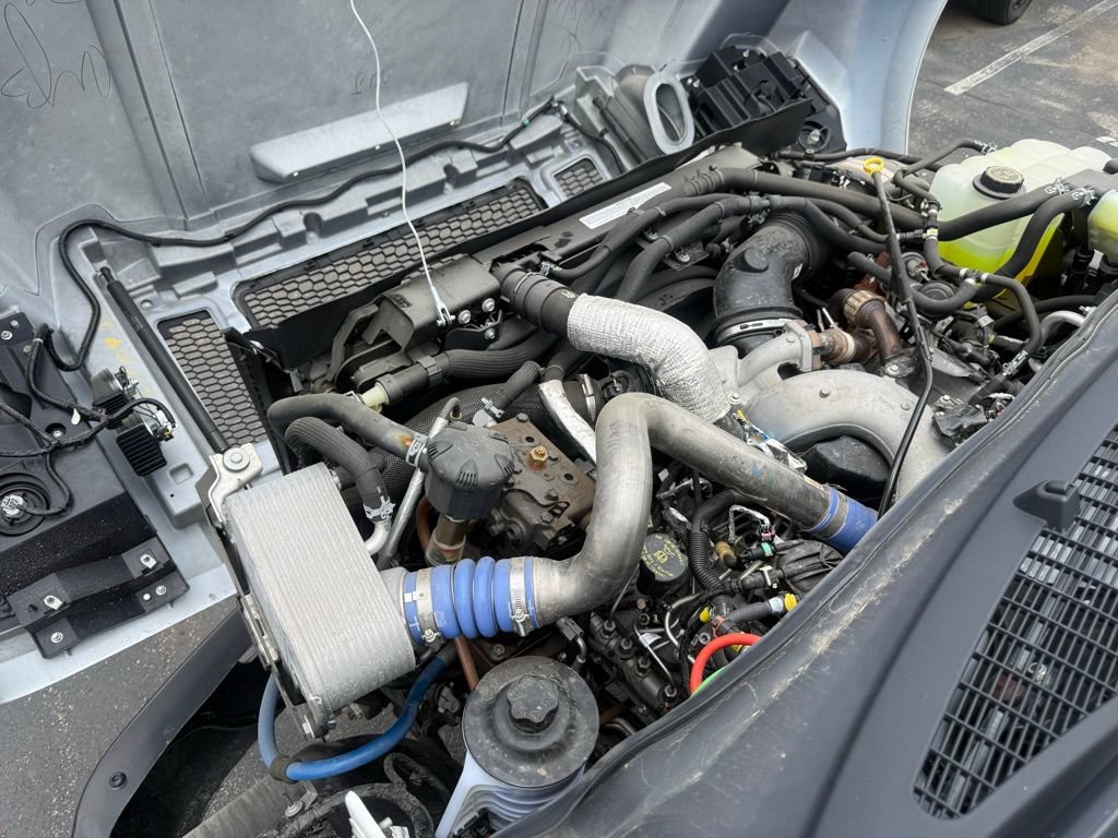 New 2025 Ford F750 2WD Regular Cab Super Duty image 57