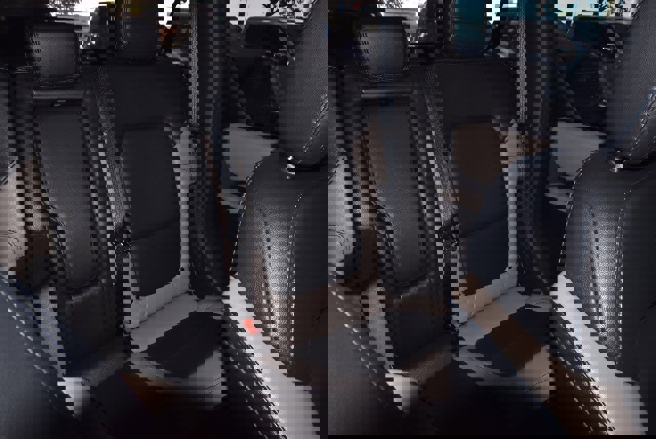 Used 2023 Ford Bronco Wildtrak image 22