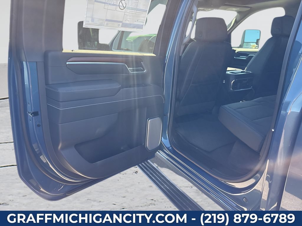New 2026 GMC Sierra 2500 Denali w/ Denali Reserve Package AWD/4WD image 10