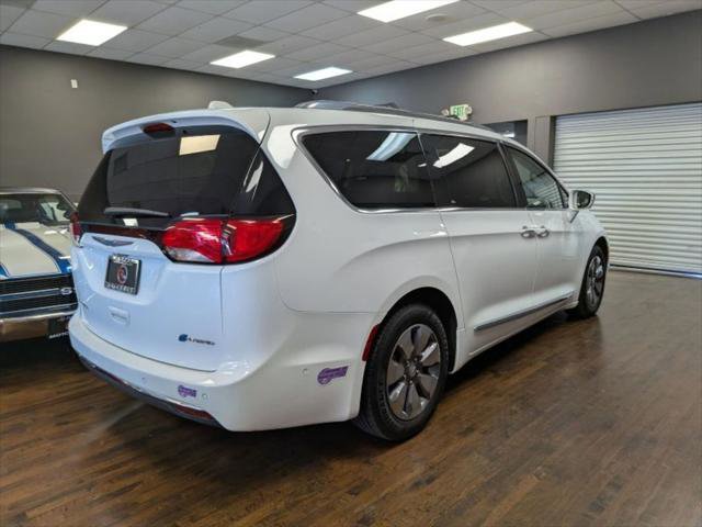Used 2019 Chrysler Pacifica Limited w/ Advanced Safetytec Group image 6