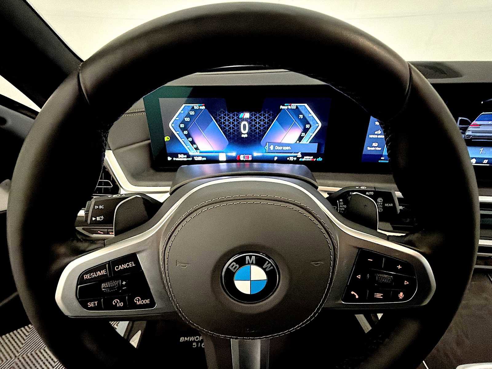 Certified 2025 BMW X7 xDrive40i w/ M Sport Package image 13