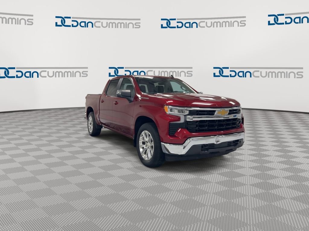 Used 2022 Chevrolet Silverado 1500 LT w/ Protection Package AWD/4WD image 2