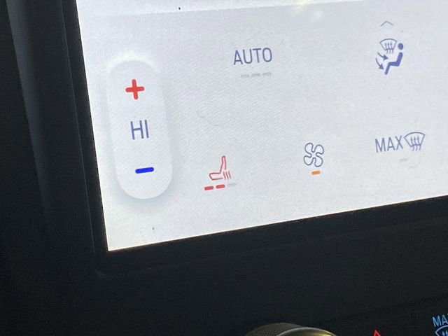 Used 2023 Ford Edge SEL image 7