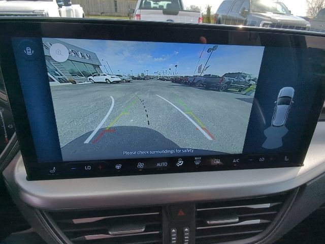 Used 2025 Ford Escape SE image 31