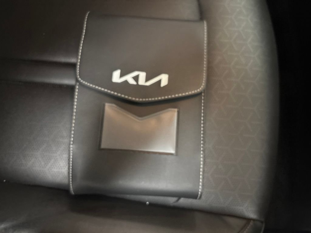 Used 2023 Kia Sorento S AWD/4WD image 36