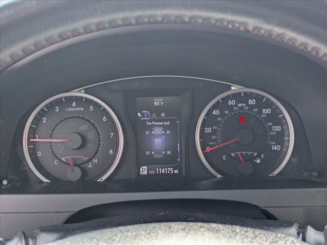 Used 2016 Toyota Camry SE image 8