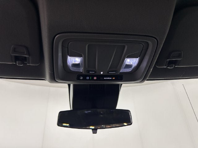 Used 2023 Chevrolet Silverado 1500 LT Trail Boss w/ Protection Package AWD/4WD image 22