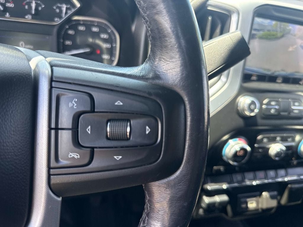 Used 2021 GMC Sierra 1500 SLT AWD/4WD image 29