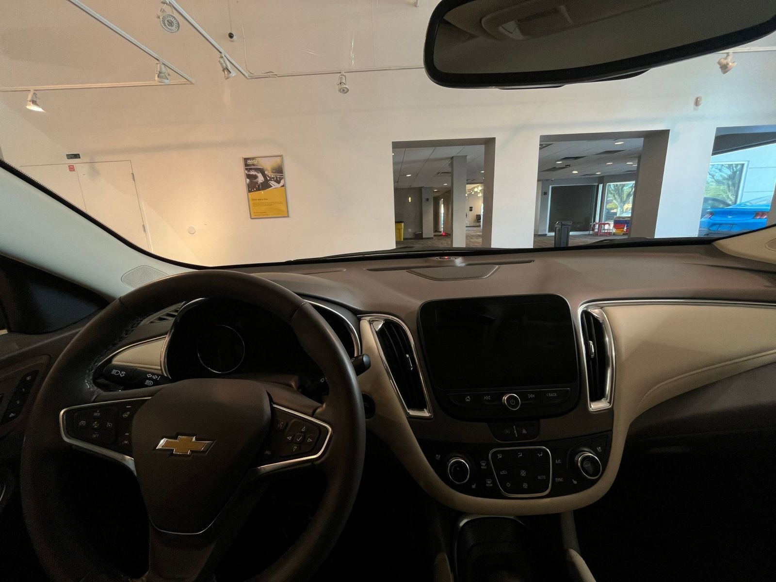 Used 2024 Chevrolet Malibu LT image 33