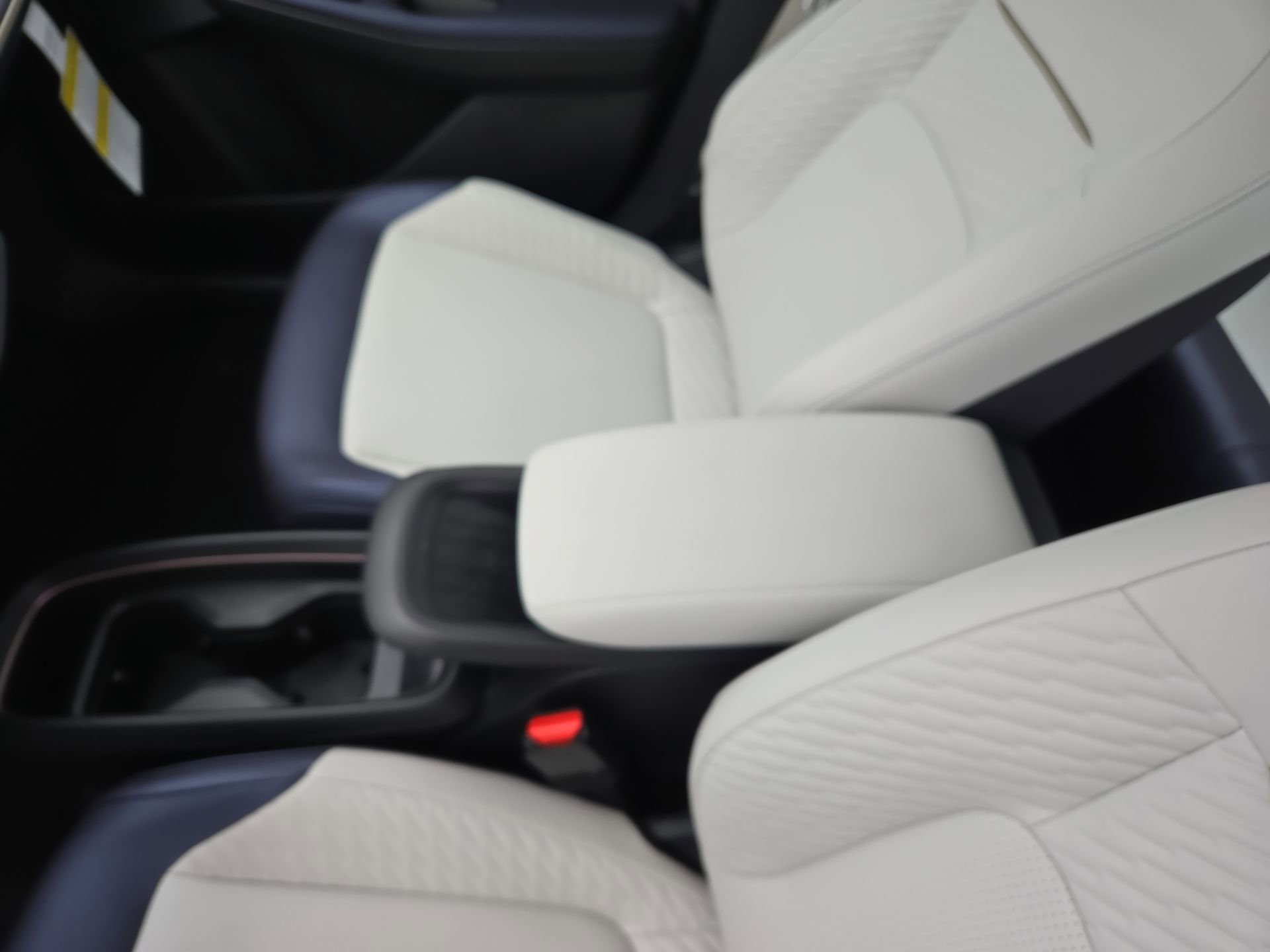 New 2026 Nissan Leaf Platinum+ image 33