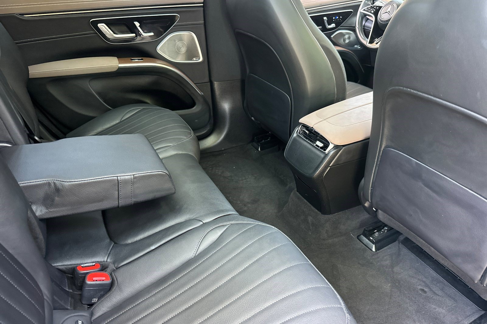 Certified 2023 Mercedes-Benz EQS 450+ SUV image 31