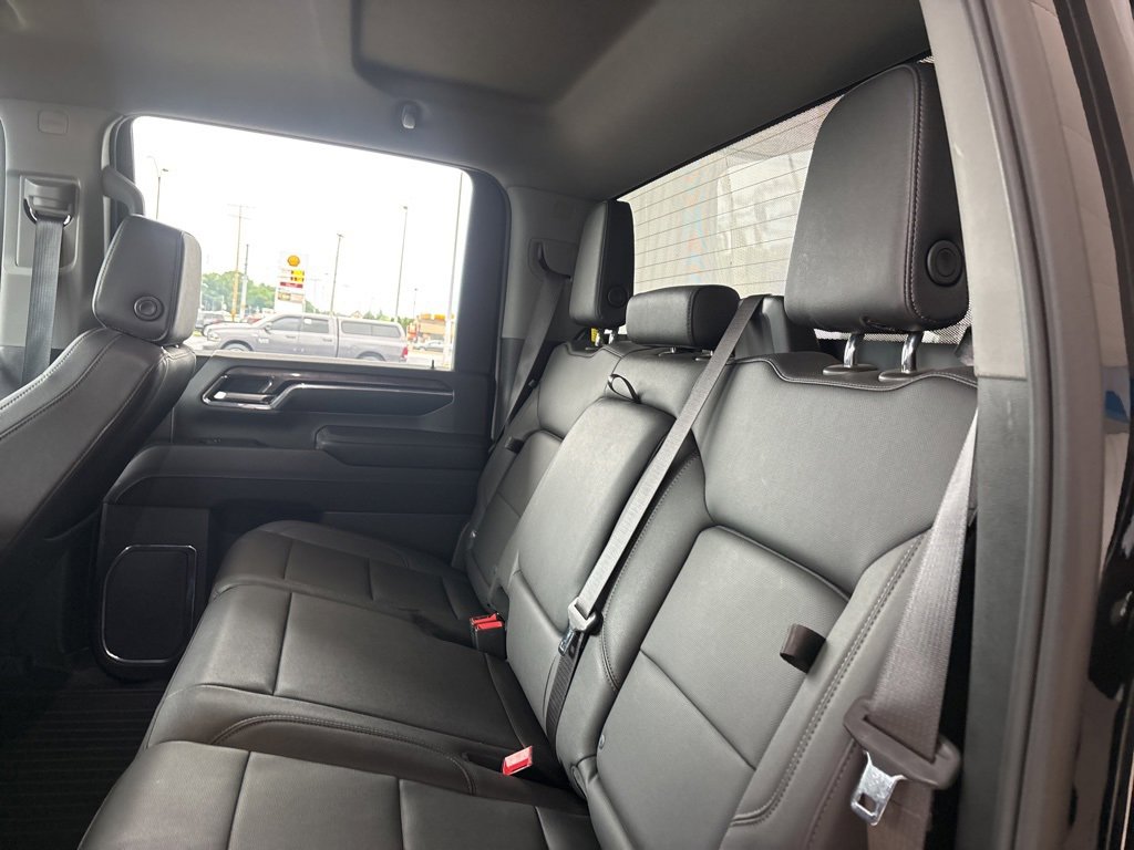 Used 2024 Chevrolet Silverado 2500 LTZ w/ LTZ Convenience Package image 22