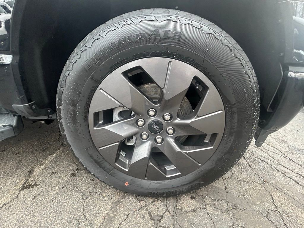 Used 2024 Ford F150 Lightning Flash AWD/4WD image 10