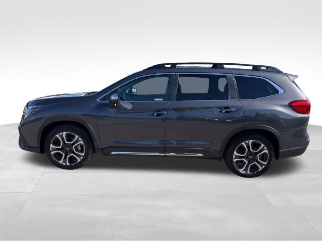 Used 2023 Subaru Ascent Limited w/ Technology Package AWD/4WD image 4