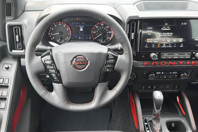 New 2026 Nissan Frontier PRO-4X w/ Tow Package AWD/4WD image 15