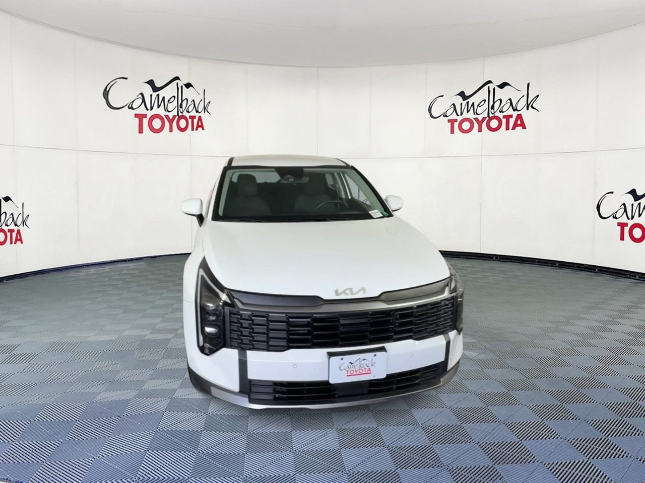 Used 2026 Kia Sportage LX FWD image 6