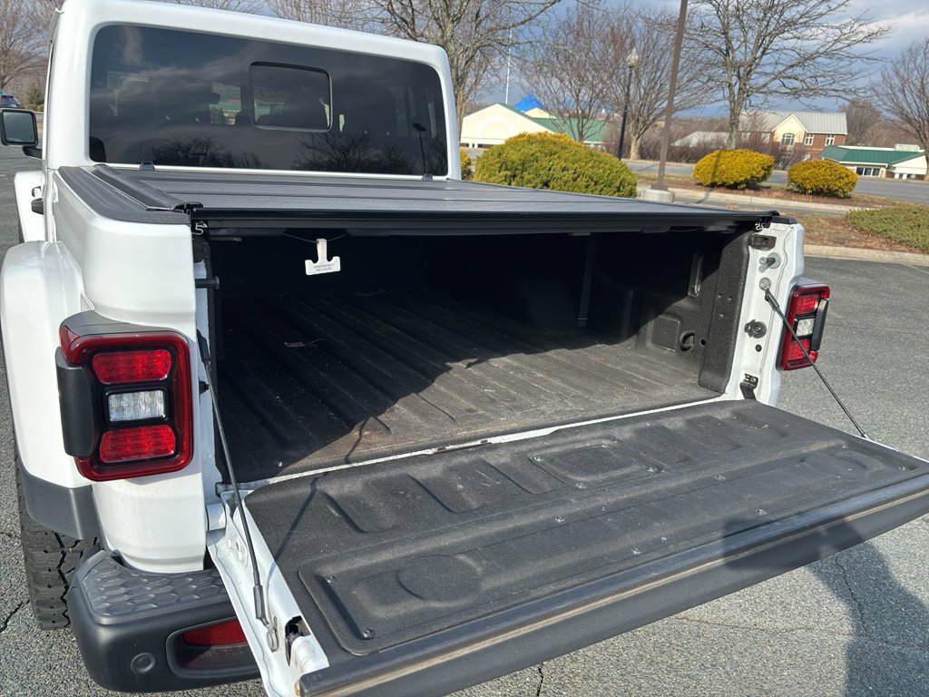 Used 2021 Jeep Gladiator Rubicon image 16