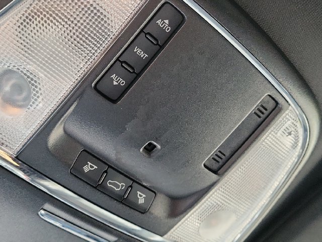 Used 2020 Jeep Grand Cherokee Laredo w/ Quick Order Package 2BN North AWD/4WD image 30