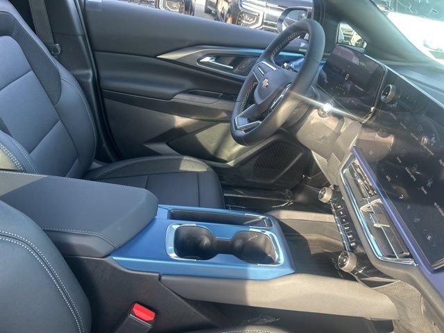 New 2026 Chevrolet Equinox EV LT w/ LPO, All-Weather Mat Package FWD image 17