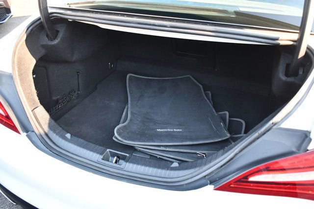 Used 2019 Mercedes-Benz CLA 250 4MATIC w/ Premium Package image 9