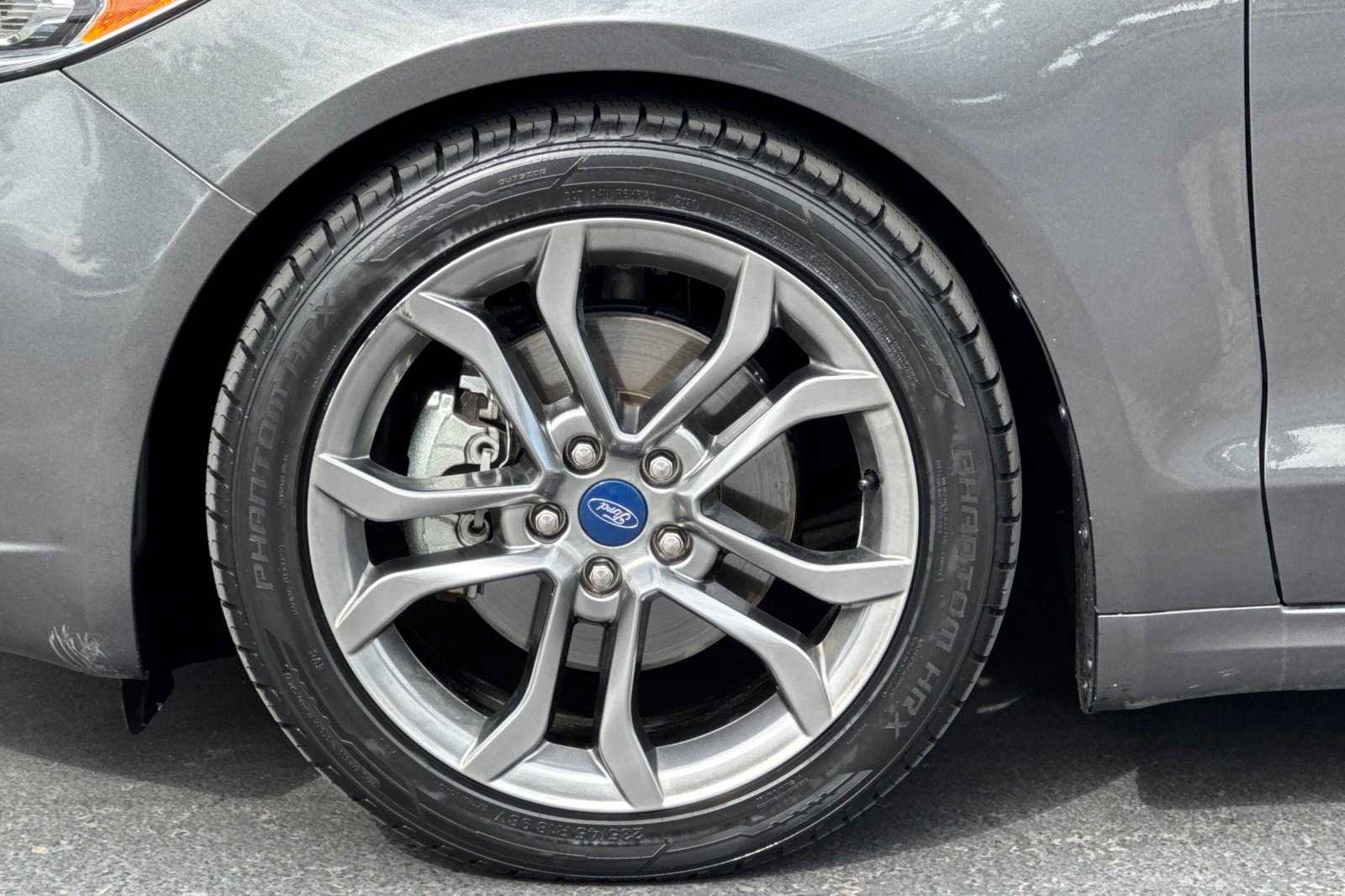Used 2019 Ford Fusion Titanium FWD image 37