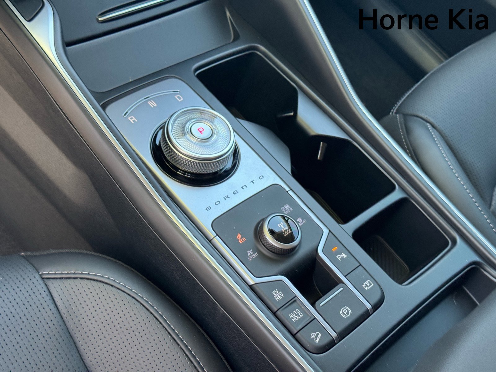 New 2025 Kia Sorento EX w/ EX Panoramic Sunroof Package image 13