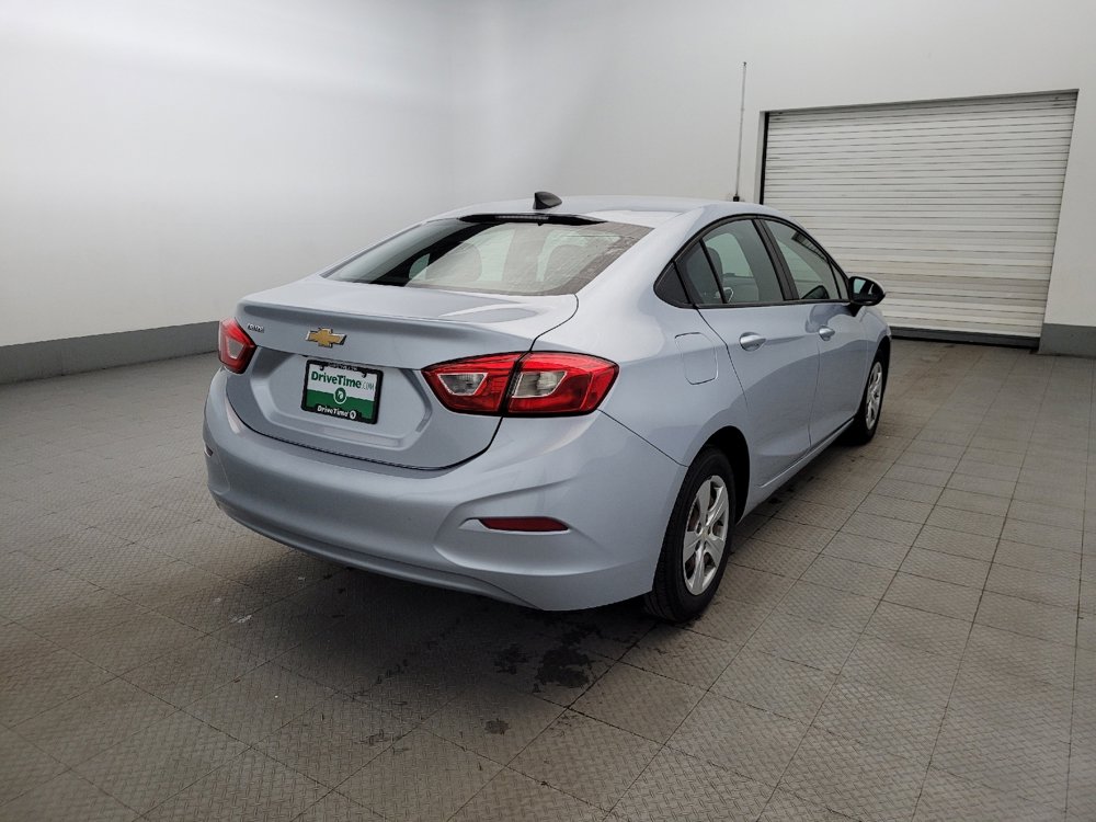 Used 2018 Chevrolet Cruze LS w/ LS Fleet Convenience Package image 9