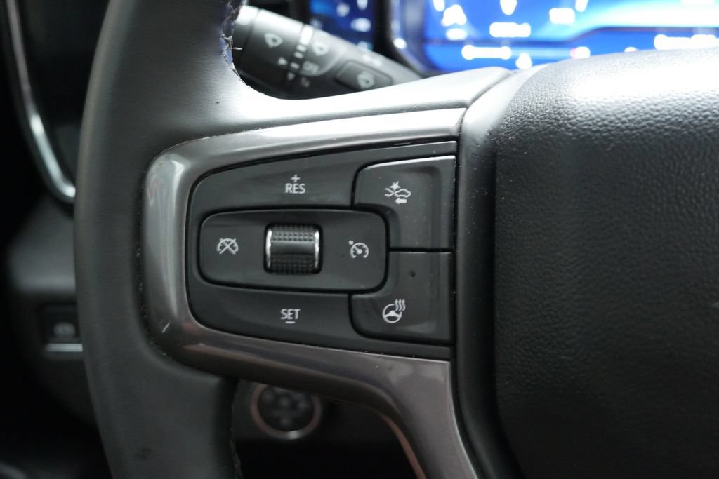 Used 2025 Chevrolet Silverado 3500 High Country w/ Technology Package AWD/4WD image 18