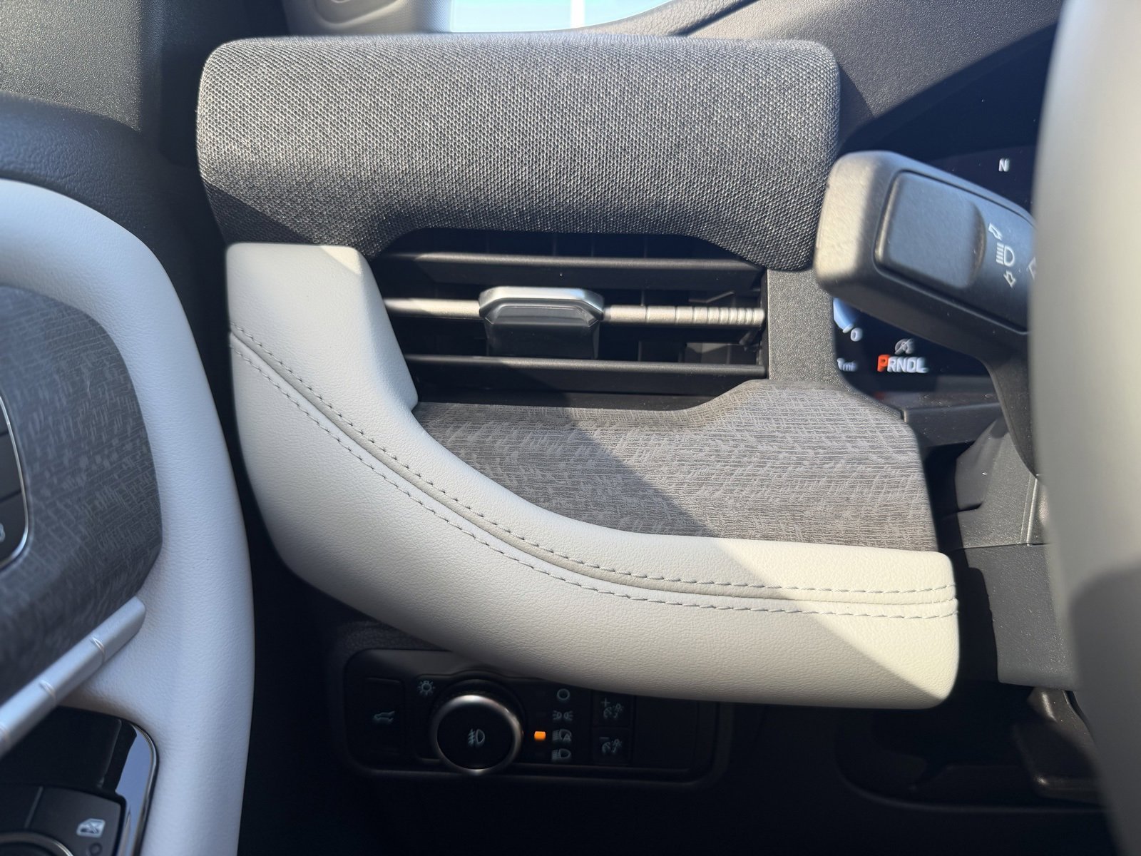 New 2026 Ford Explorer Platinum image 20