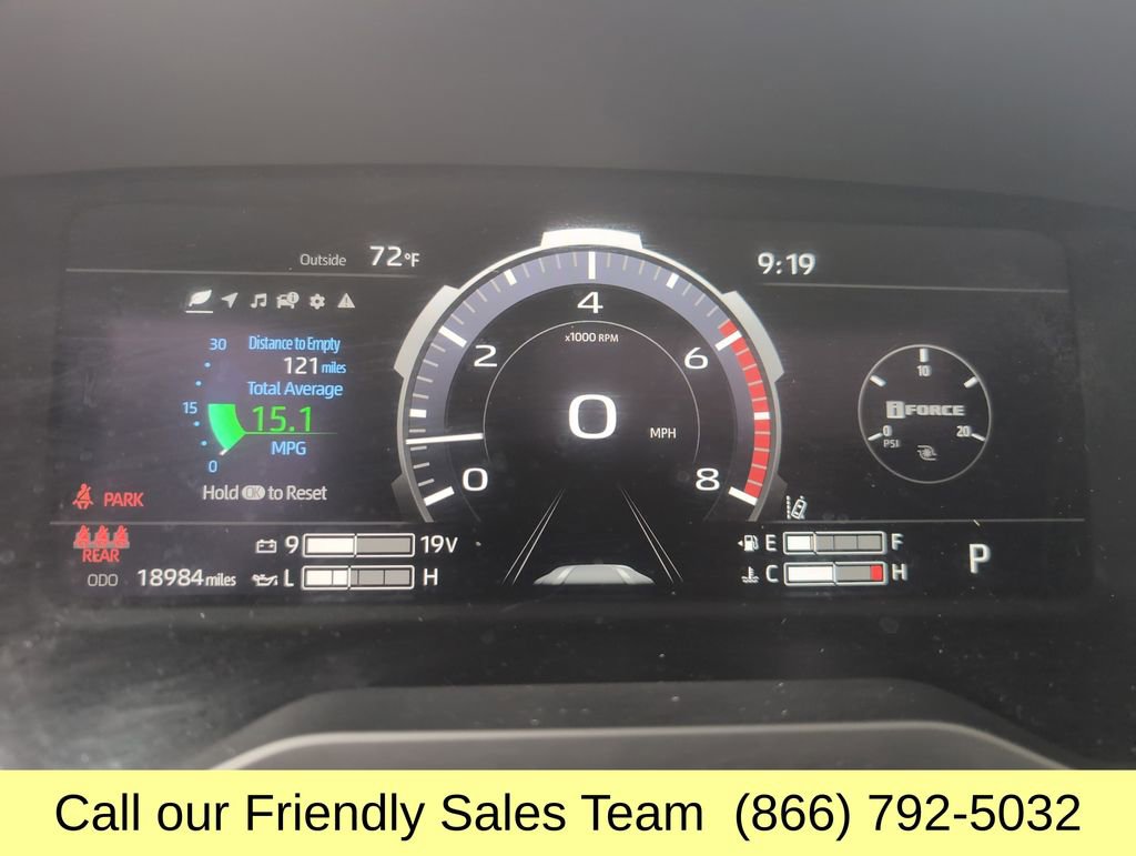Used 2024 Toyota Tundra Platinum AWD/4WD image 17