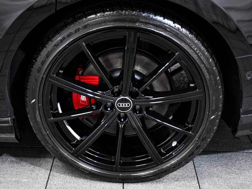 Used 2023 Audi S8 w/ S8 Executive Package AWD/4WD image 8