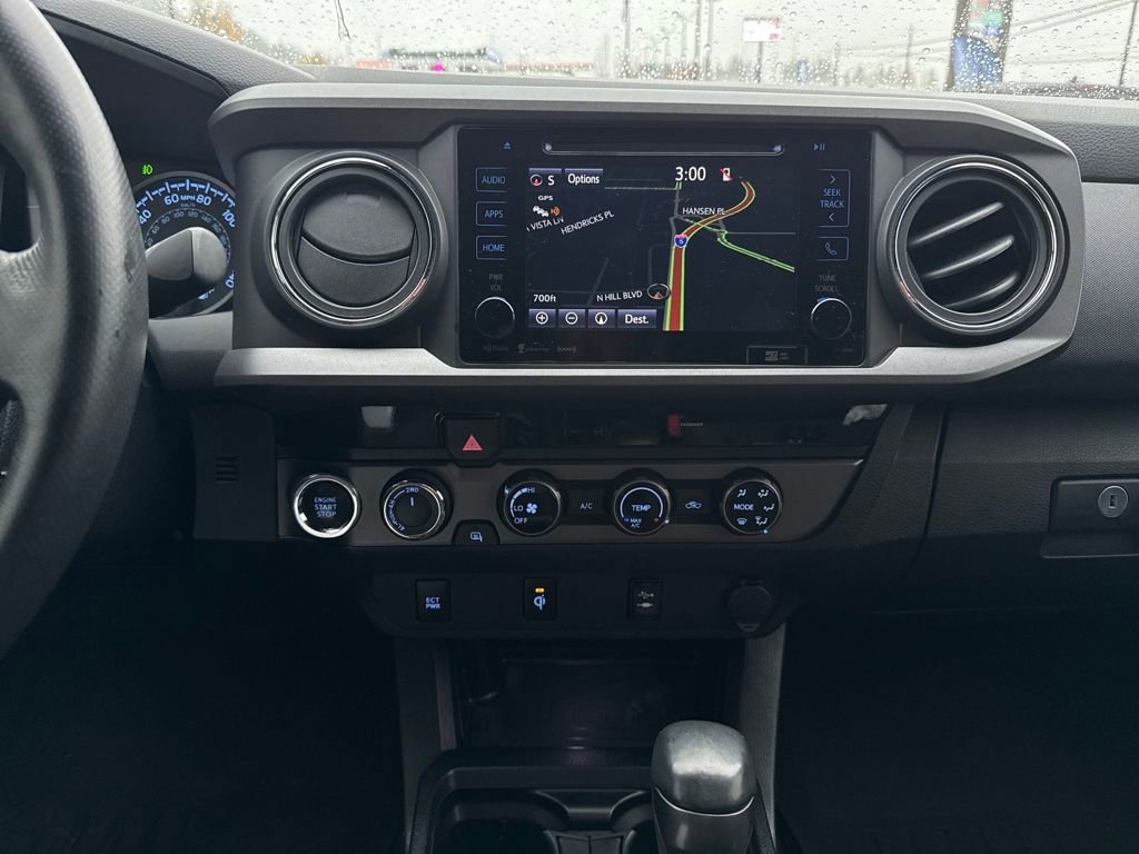 Used 2017 Toyota Tacoma TRD Sport image 26