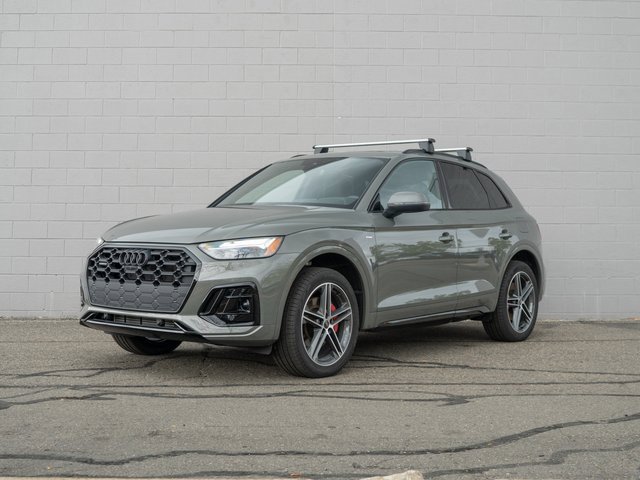 Used 2024 Audi Q5 e Premium Plus w/ Premium Plus Package