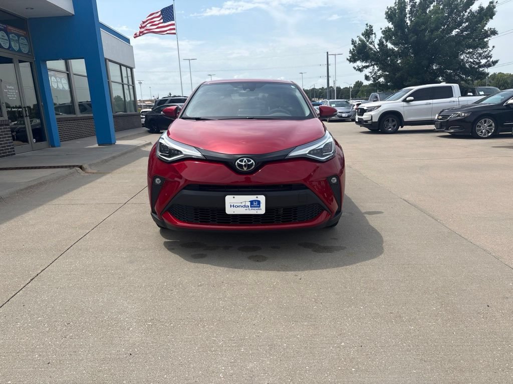 Used 2020 Toyota C-HR Limited FWD image 2