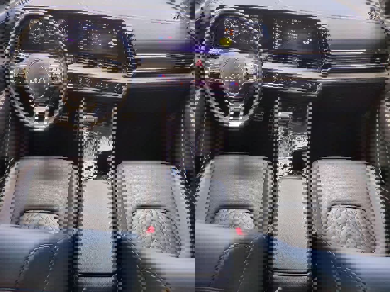 Used 2023 Kia Sportage X-Pro image 16