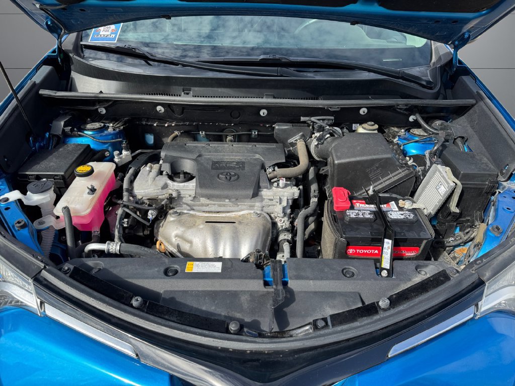 Certified 2018 Toyota RAV4 XLE AWD/4WD image 20