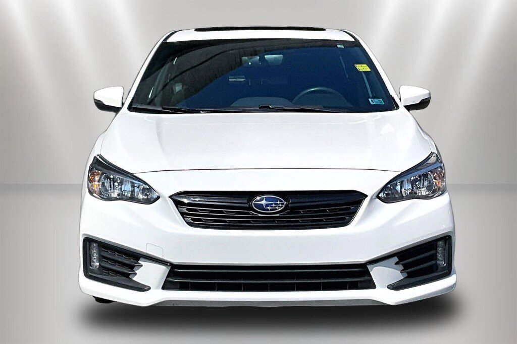 Used 2022 Subaru Impreza 2.0i Sport image 2