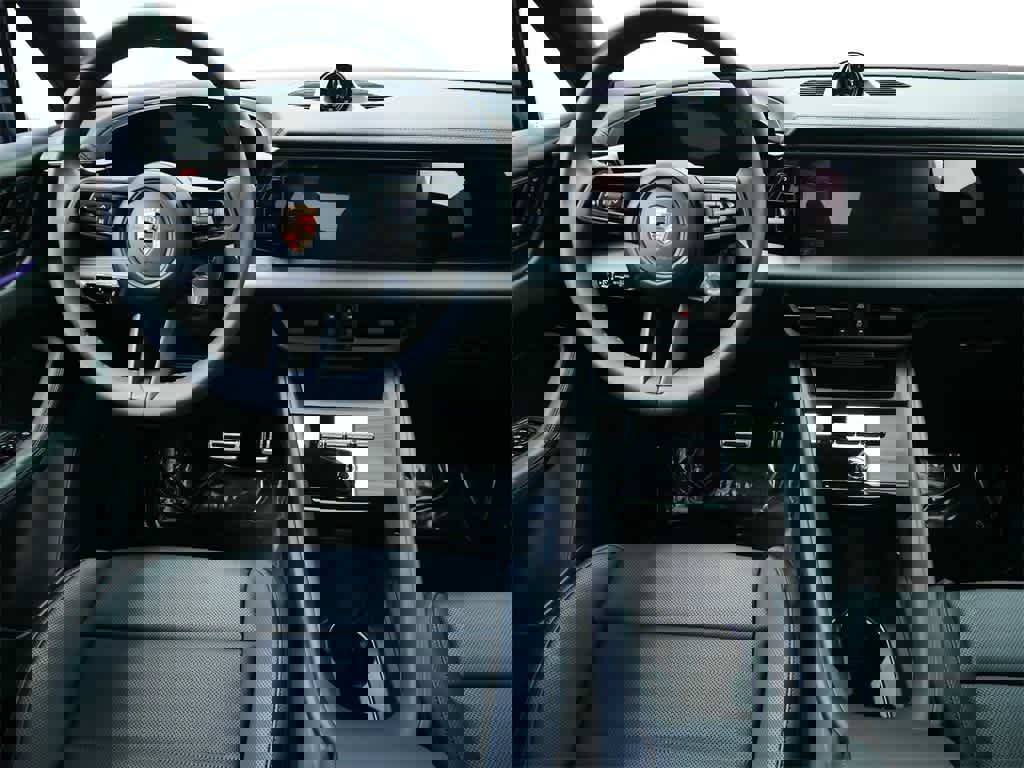 New 2025 Porsche Macan 4S Electric image 16