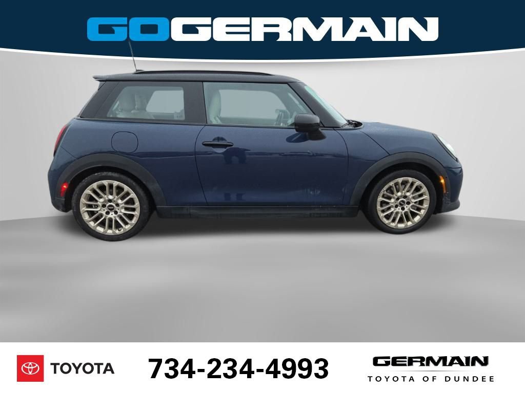 Used 2025 MINI Cooper S image 7