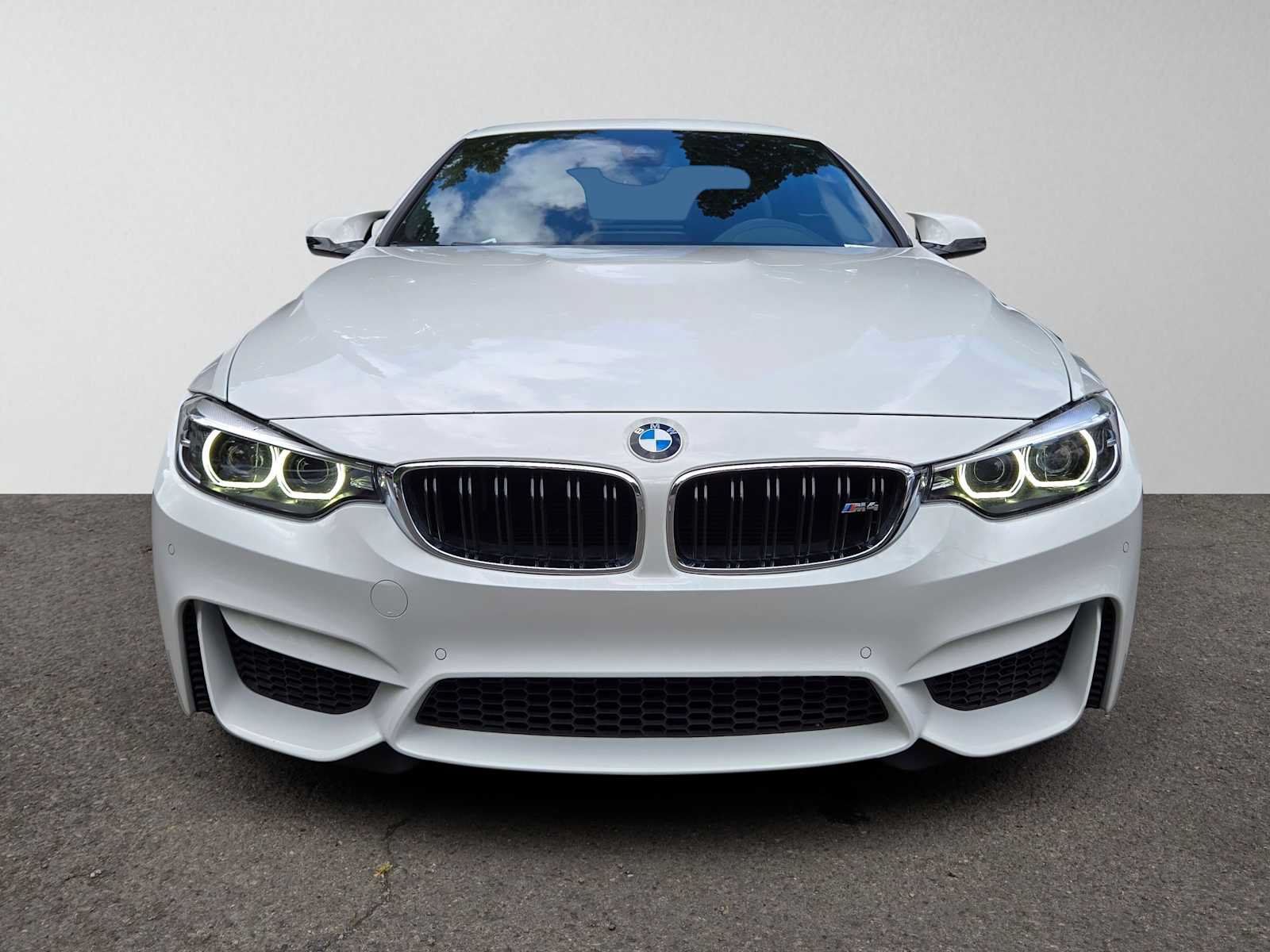 Used 2020 BMW M4 Convertible RWD image 8