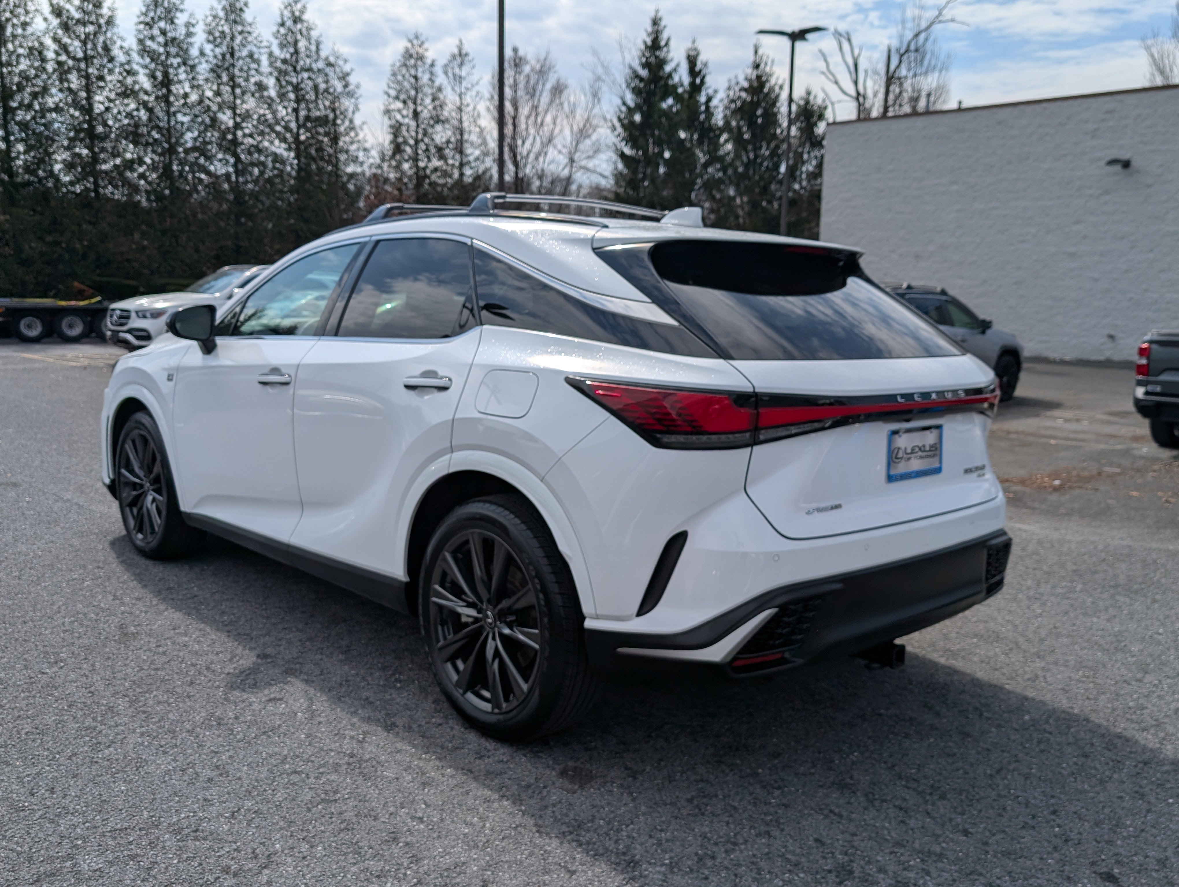 Used 2024 Lexus RX 350 F Sport w/ Technology Package AWD/4WD image 5