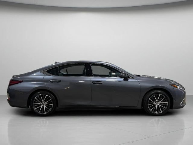 Used 2024 Lexus ES 350 w/ Premium Package FWD image 2