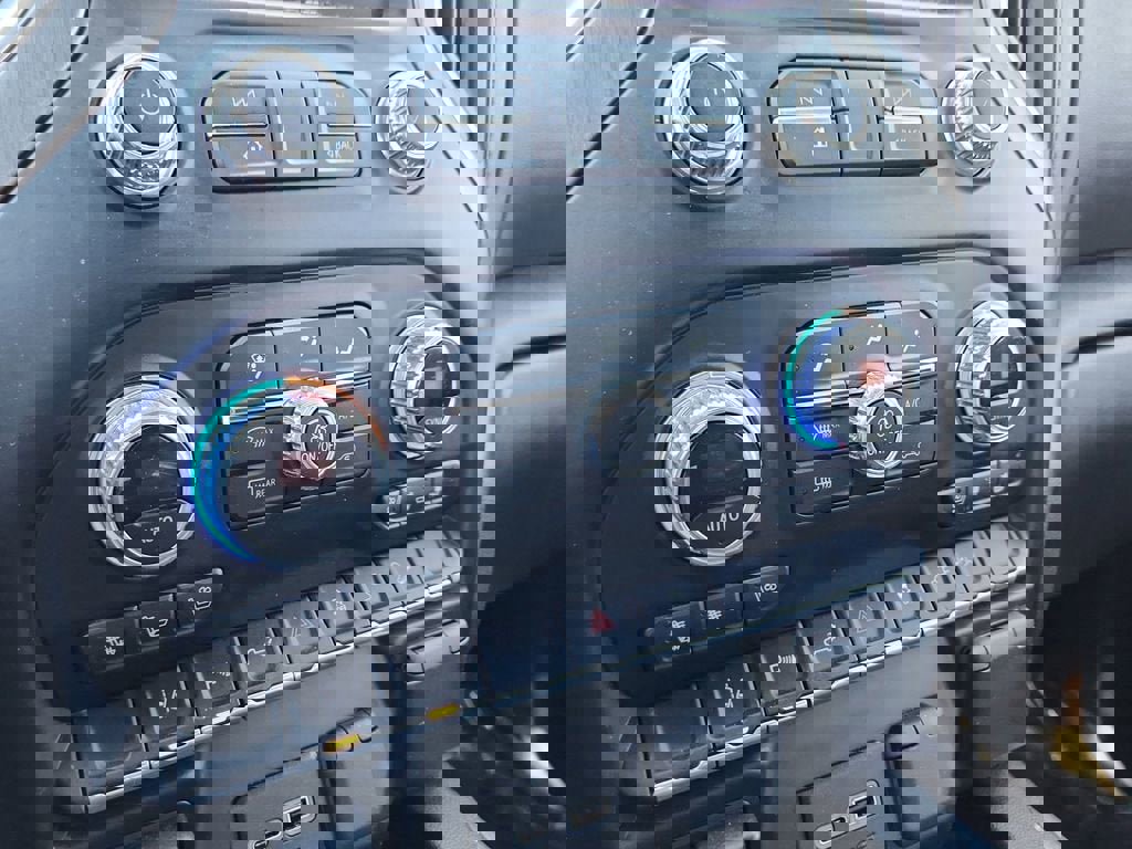 Used 2022 GMC Sierra 2500 Denali w/ Denali Ultimate Package image 29