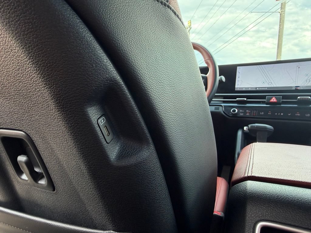New 2026 Kia Sportage SX AWD/4WD image 31