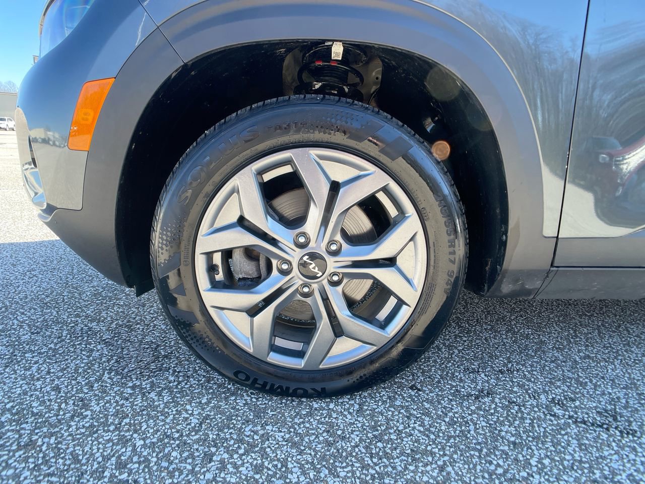 Used 2024 Kia Seltos S image 11