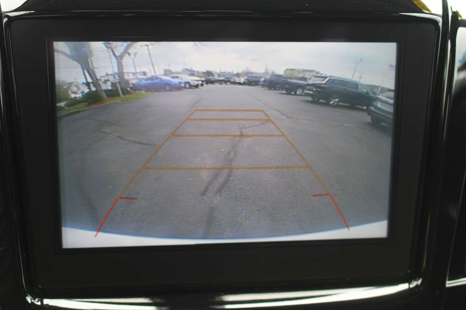 Used 2019 Chevrolet Traverse LT AWD/4WD image 20