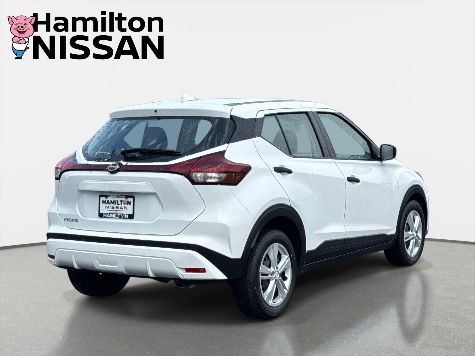 Used 2024 Nissan Kicks S FWD image 2
