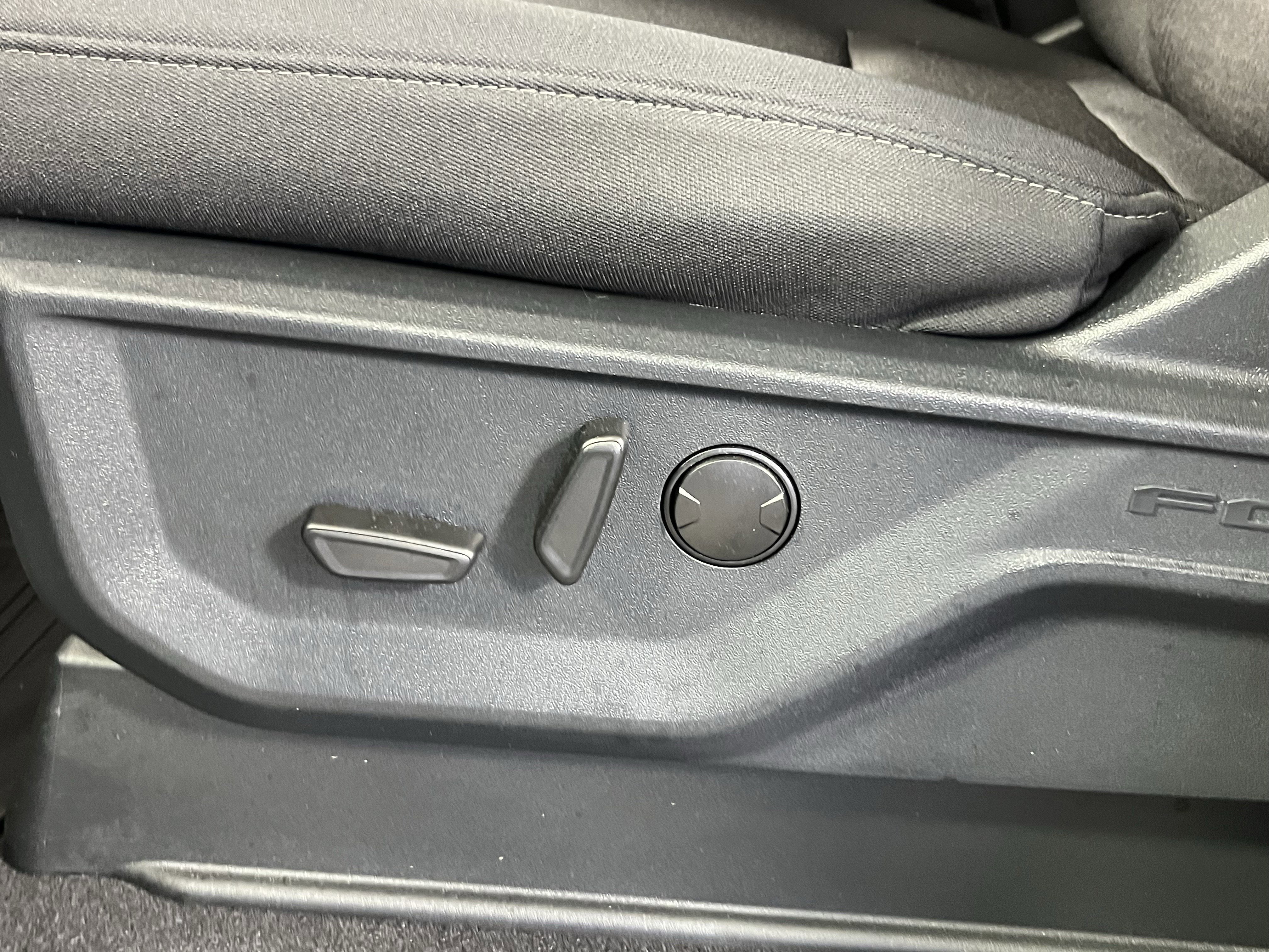 Used 2025 Ford F150 XLT w/ Equipment Group 302A MID image 15