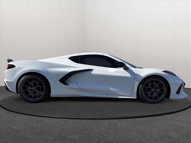 Used 2022 Chevrolet Corvette Stingray Preferred Cpe w/ Z51 Performance Package image 5